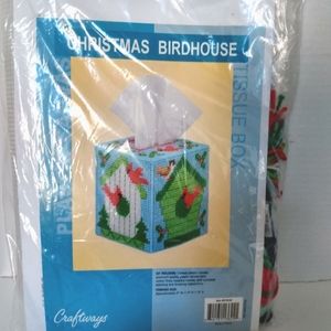 🎄Craftways Christmas birdhouse tissue box cover kit